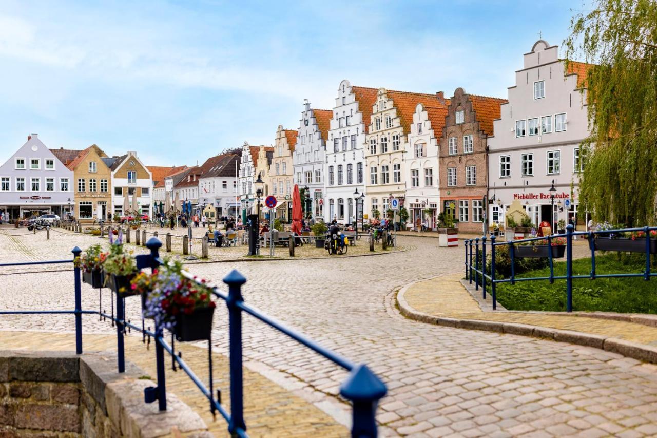 Altstadt Apartments Friedrichstadt Dış mekan fotoğraf