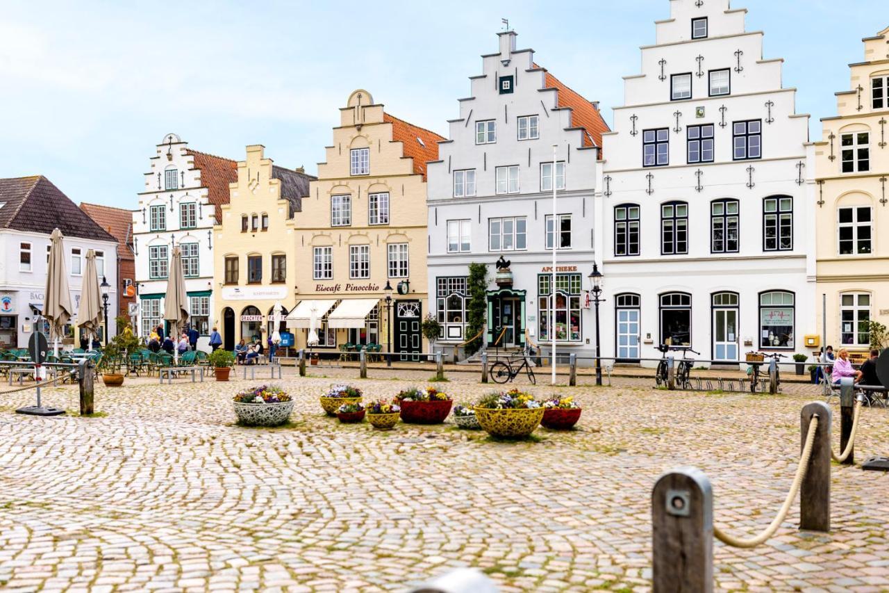 Altstadt Apartments Friedrichstadt Dış mekan fotoğraf